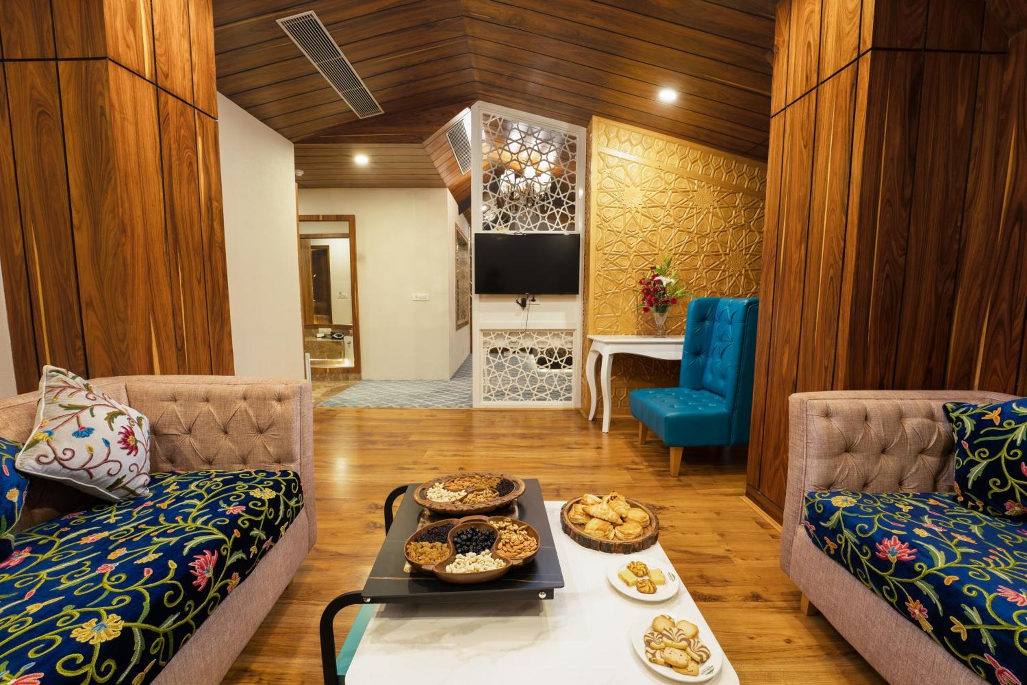 Hotel Snowland, Srinagar Exterior foto